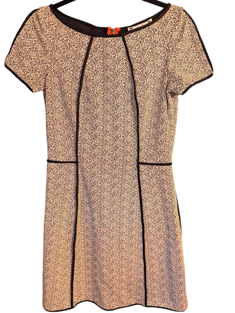 Yoana Baraschi Black and Gray Short Sleeve Dress Orange Zipper Accent, size 10